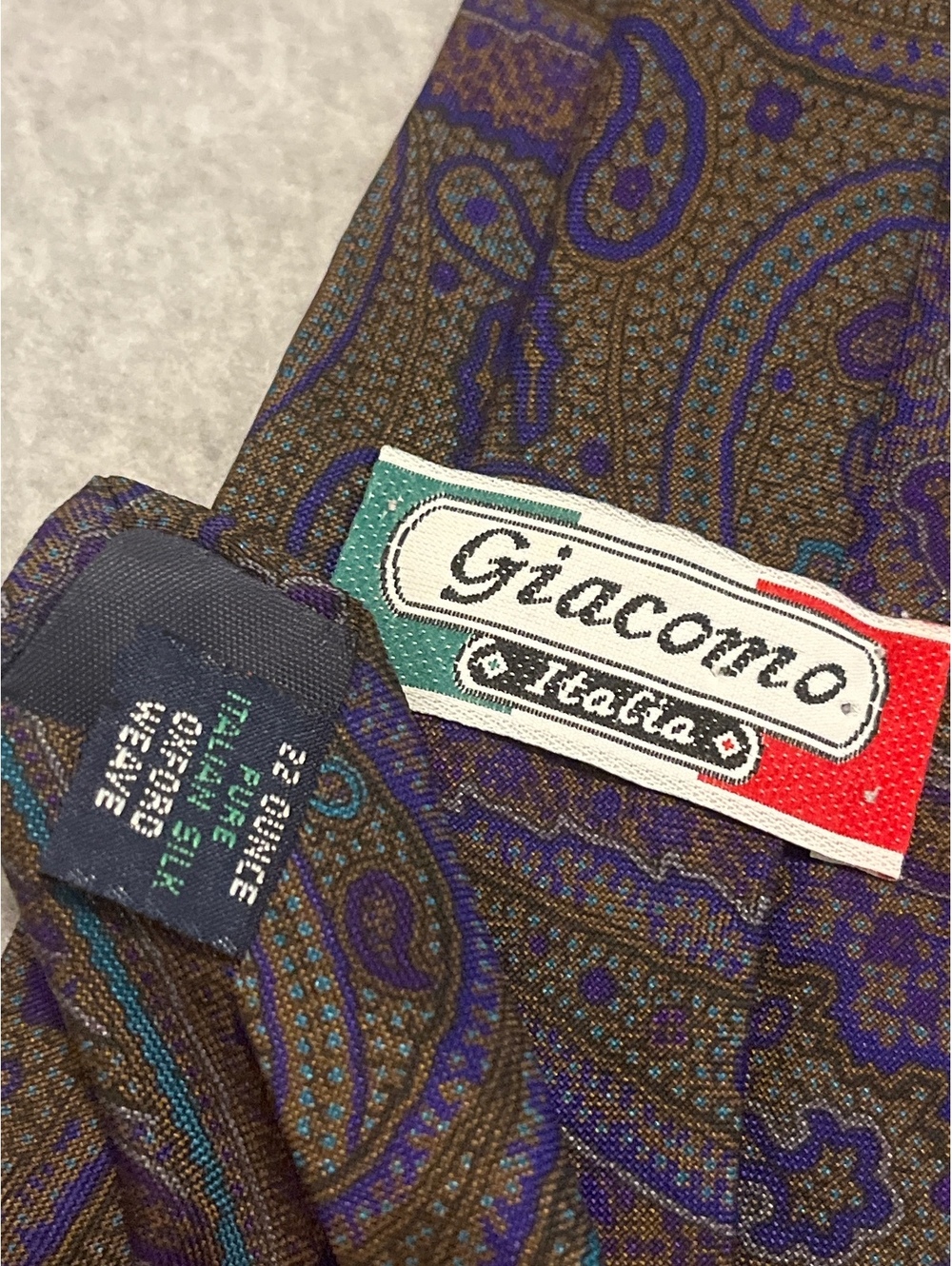 Vintage Giacomo Italia Gray Paisley Italian Silk Tie 56” - Picture 3 of 3
